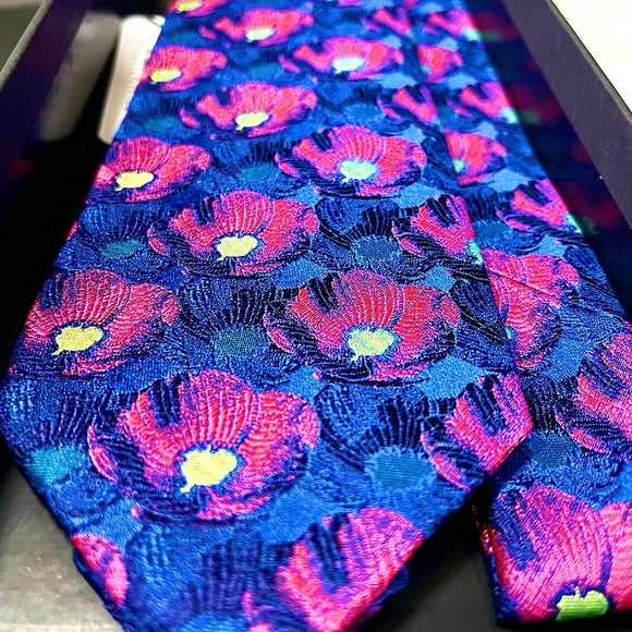🔥STRIKING⚡️✨🆕💯LVMH AUTHN THOMAS PINK 🔥JAPANESE HIBISCUS🔥WOVEN MOTIF TIE🔥 - Picture 2 of 16